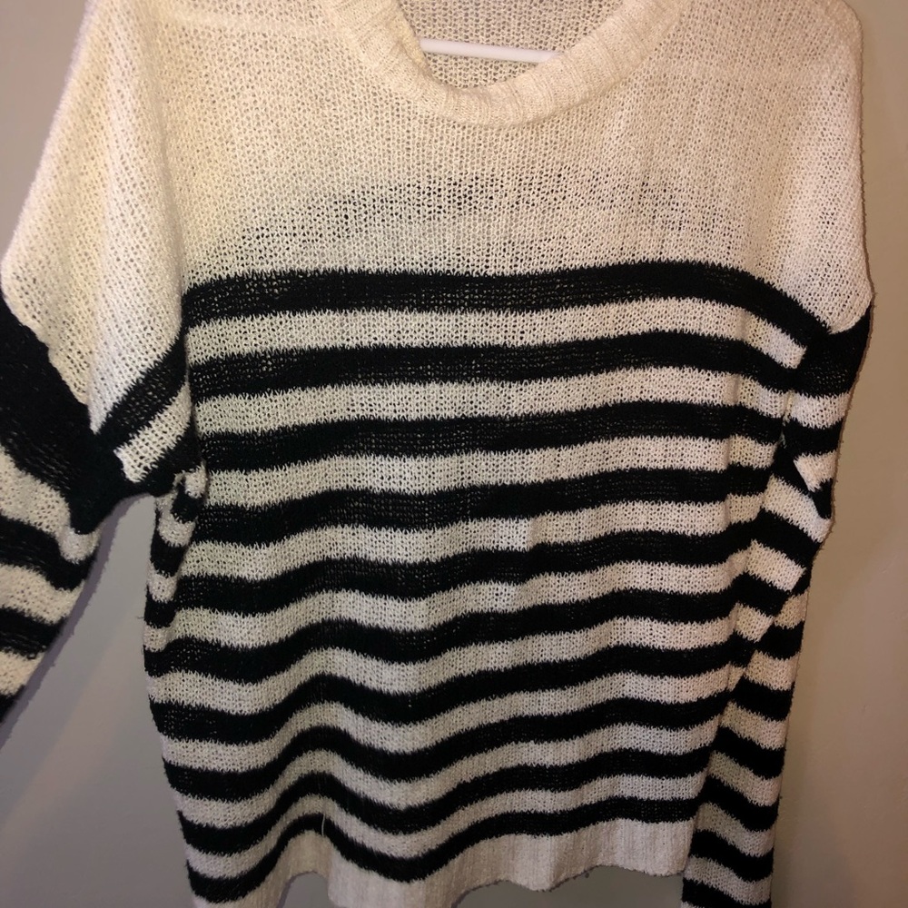 lightweight sweater